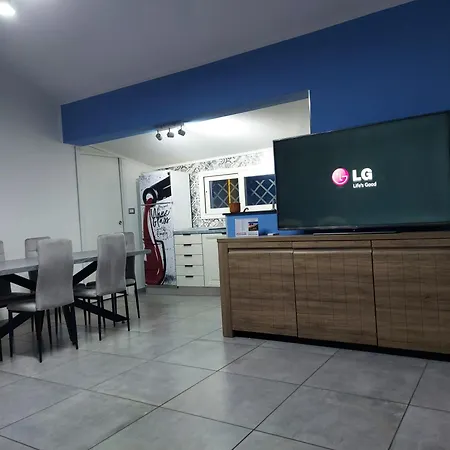 בית נופש Blu Etna *