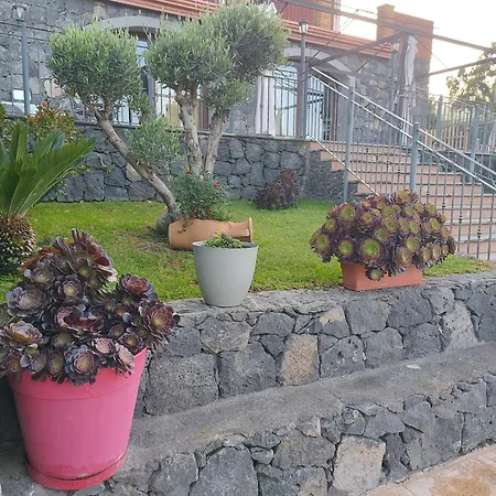 Blu Etna בית נופש *