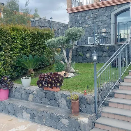 בית נופש Blu Etna