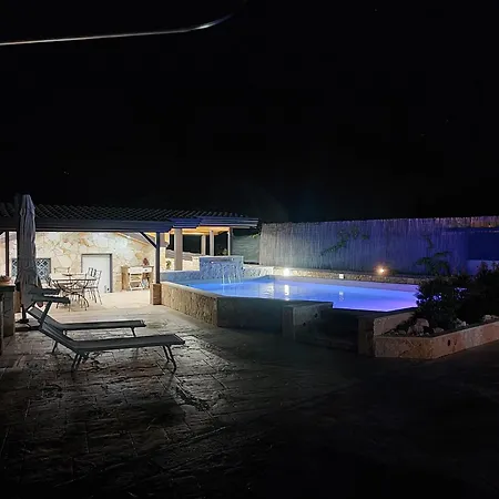 Blu Etna בית נופש *