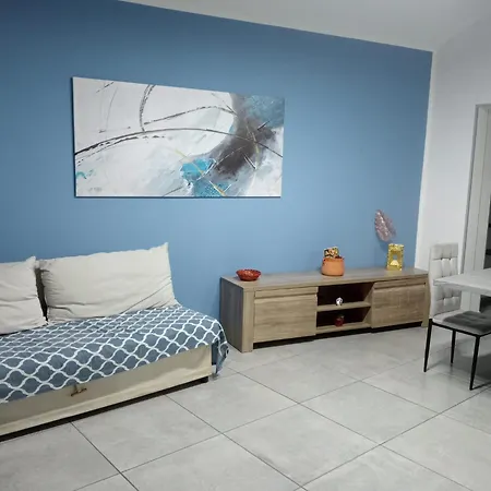 Blu Etna בית נופש *